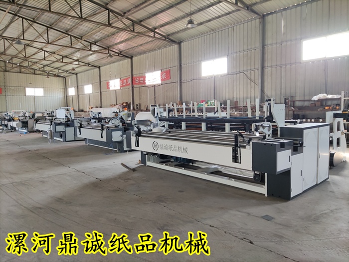 三米全自動衛(wèi)生紙復(fù)卷機(jī) 三米全自動衛(wèi)生紙復(fù)卷機(jī)
